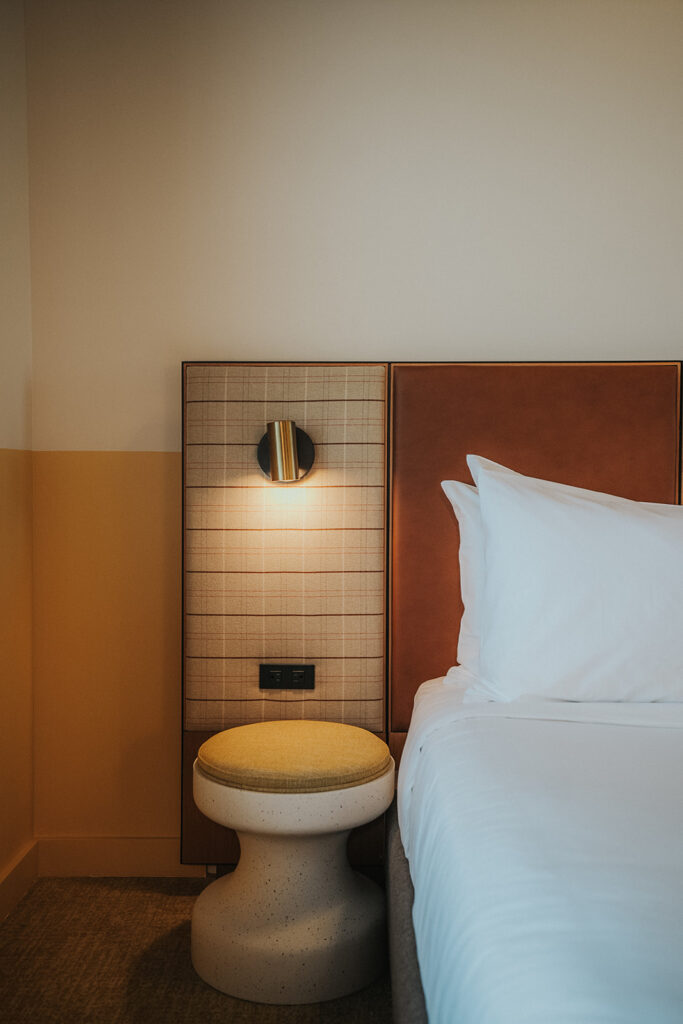 Recess Hotel & Club Accomodations