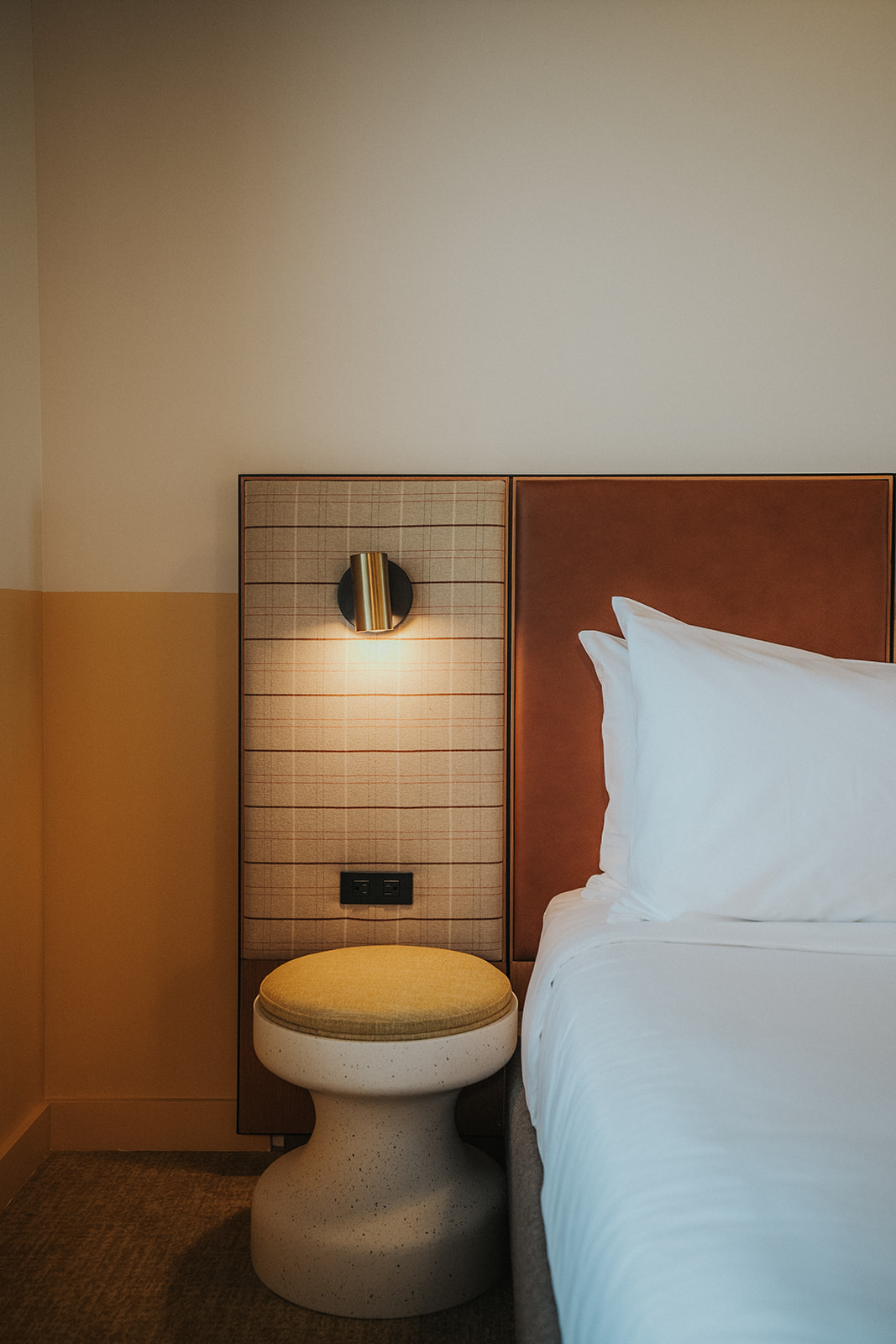 Recess Hotel & Club Accomodations