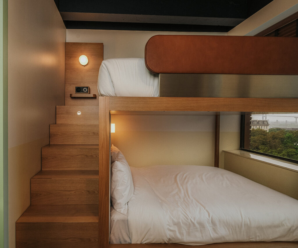 Recess Hotel & Club Accommodations